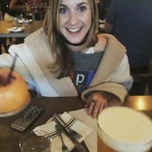 Meet your Posher, Megan